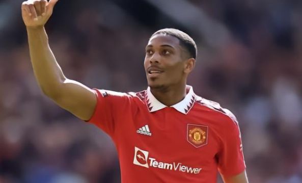 詹姆斯的助 詹姆斯的助